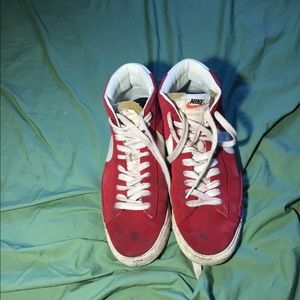 Nike blazer Suede red